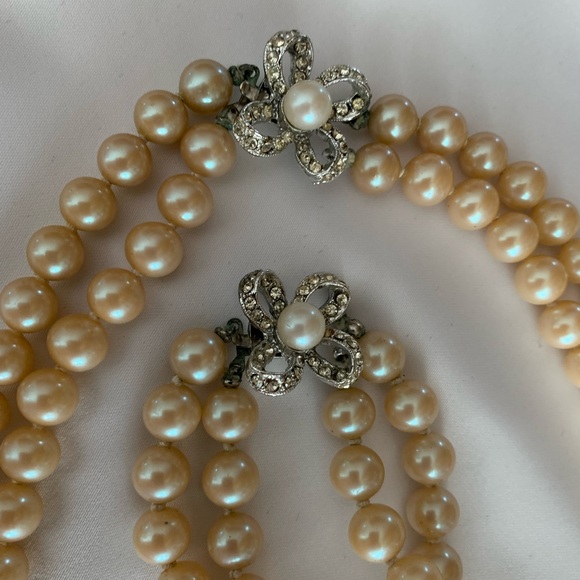 Vintage Duchess Simulated Pearls Necklace and Bracelet Set with tag - Picture 5 of 9